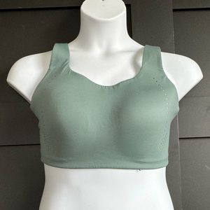 Lululemon High Energy Sports Bra 38DD